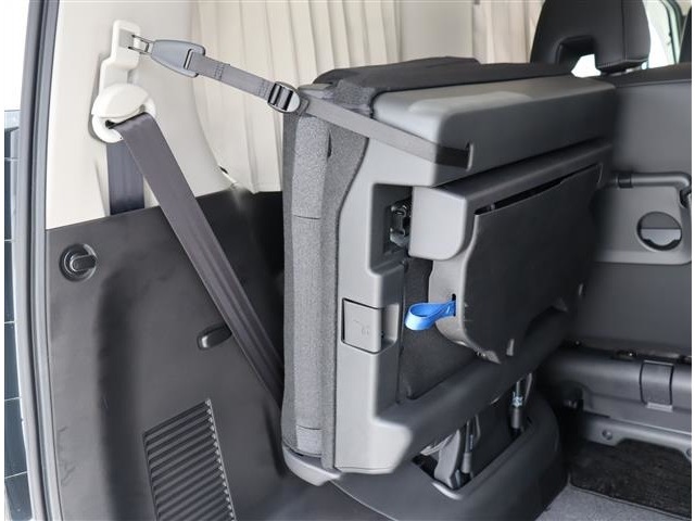 日産 セレナ ２．０ ハイウェイスターＶ Ｖセレクション R6年 (関東) 99