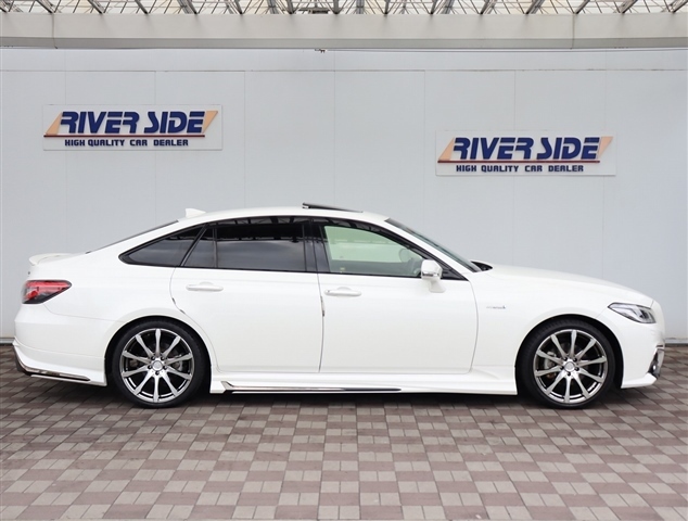 トヨタ クラウン　ハイブリッド ハイブリッド ２．５ ＲＳ H30年 (関東) 99