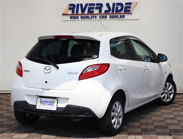 マツダ デミオ １．３ １３Ｃ－Ｖ H23年 (関東) 99