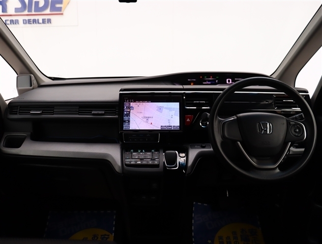 ホンダ ステップワゴン　ハイブリッド ２．０ スパーダ ハイブリッド Ｂ H30年 (関東) 99