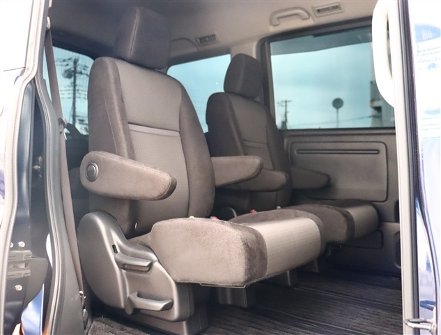 ホンダ ステップワゴン　ハイブリッド ２．０ スパーダ ハイブリッド Ｂ H30年 (関東) 99