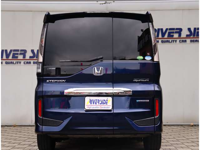 ホンダ ステップワゴン　ハイブリッド ２．０ スパーダ ハイブリッド Ｂ H30年 (関東) 99