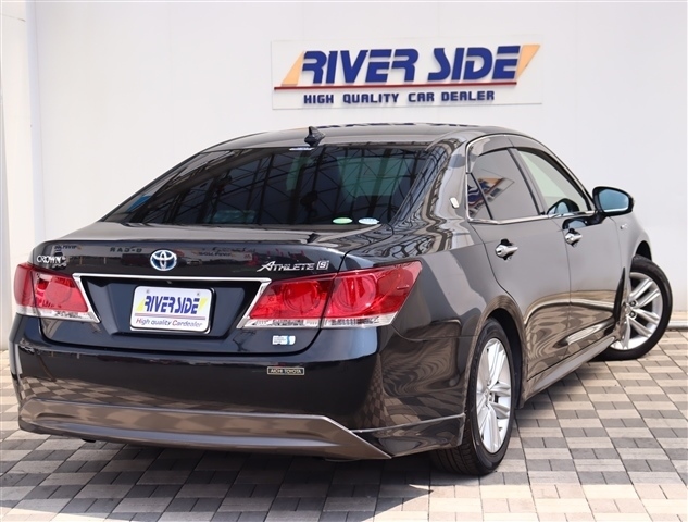 トヨタ クラウン　ハイブリッド ハイブリッド ２．５ Ｓ H25年 (関東) 99