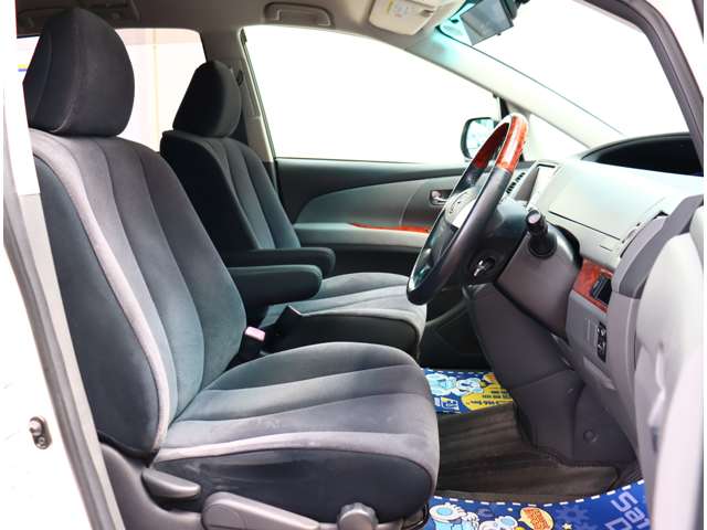 トヨタ エスティマ ２．４ アエラス Ｇエディション H23年 (関東) 99