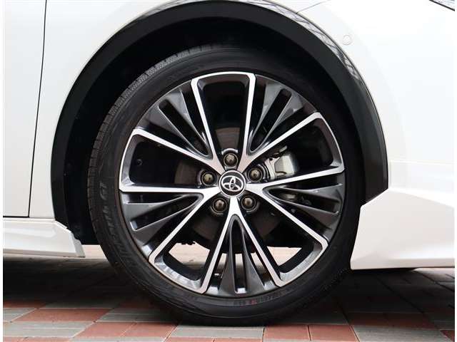 トヨタ プリウス ２．０ Ｚ R5年 (関東) 99