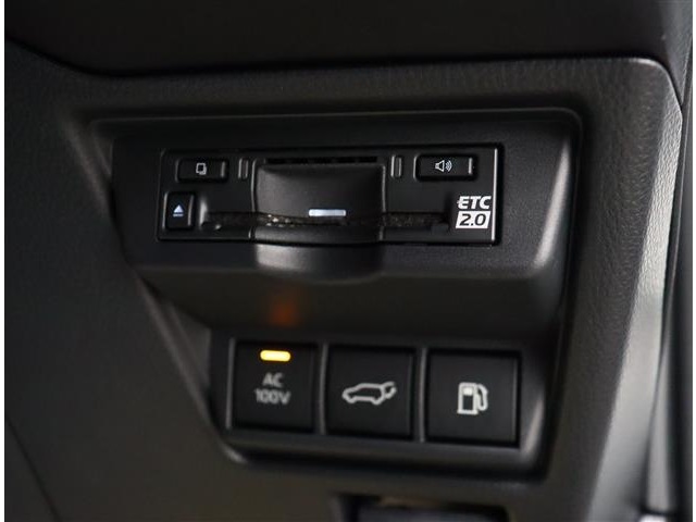 トヨタ プリウス ２．０ Ｚ R5年 (関東) 99