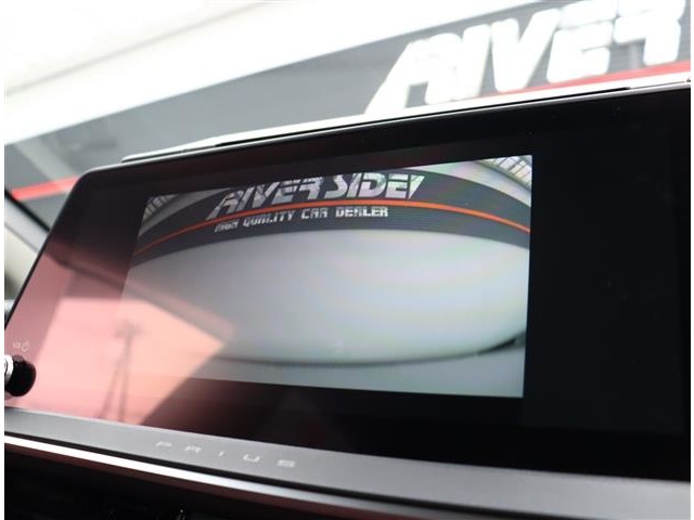 トヨタ プリウス ２．０ Ｚ R5年 (関東) 99