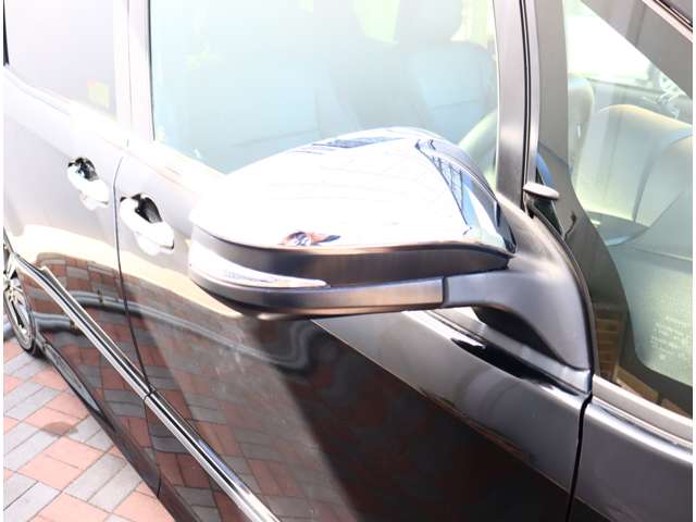 トヨタ ヴォクシー ２．０ ＺＳ 煌ＩＩ R1年 (関東) 99