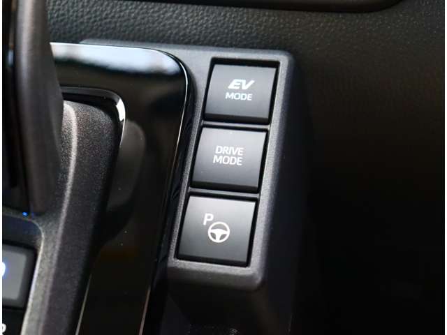 トヨタ シエンタ　ハイブリッド ハイブリッド １．５ Ｚ R4年 (関東) 99