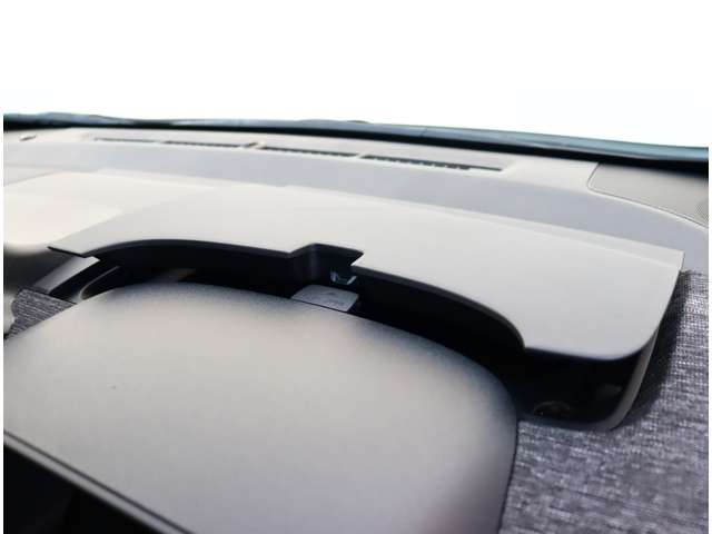 トヨタ シエンタ　ハイブリッド ハイブリッド １．５ Ｚ R4年 (関東) 99