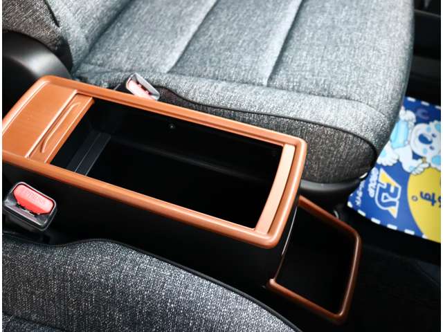 トヨタ シエンタ　ハイブリッド ハイブリッド １．５ Ｚ R4年 (関東) 99