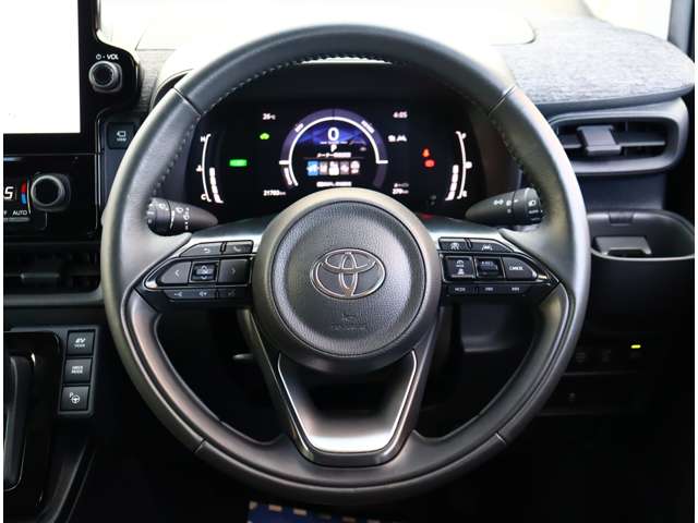 トヨタ シエンタ　ハイブリッド ハイブリッド １．５ Ｚ R4年 (関東) 99