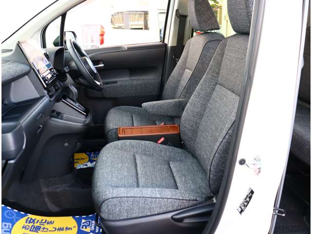 トヨタ シエンタ　ハイブリッド ハイブリッド １．５ Ｚ R4年 (関東) 99