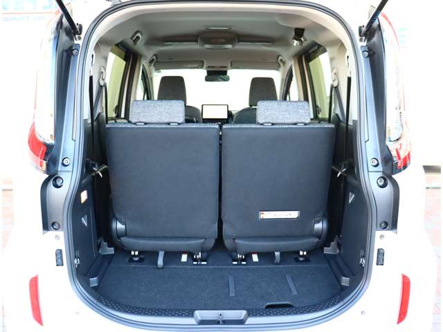 トヨタ シエンタ　ハイブリッド ハイブリッド １．５ Ｚ R4年 (関東) 99