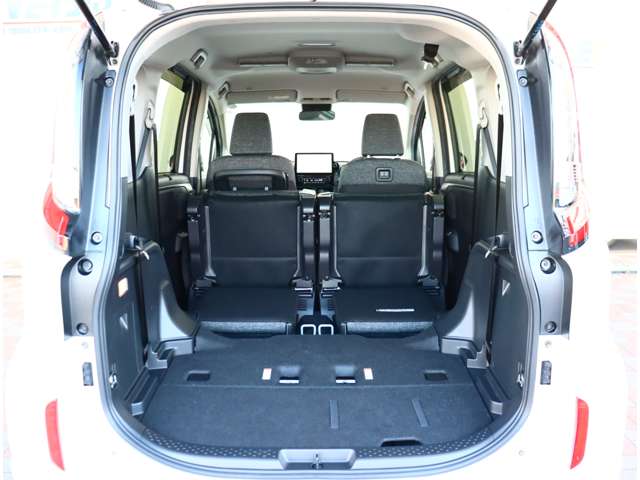 トヨタ シエンタ　ハイブリッド ハイブリッド １．５ Ｚ R4年 (関東) 99