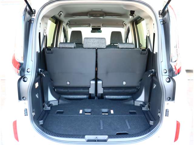 トヨタ シエンタ　ハイブリッド ハイブリッド １．５ Ｚ R4年 (関東) 99