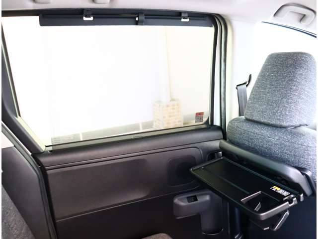 トヨタ シエンタ　ハイブリッド ハイブリッド １．５ Ｚ R4年 (関東) 99