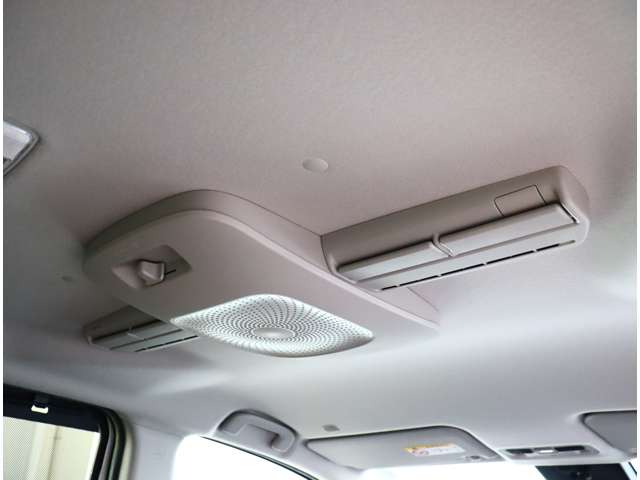 トヨタ シエンタ　ハイブリッド ハイブリッド １．５ Ｚ R4年 (関東) 99