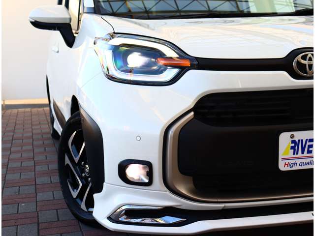 トヨタ シエンタ　ハイブリッド ハイブリッド １．５ Ｚ R4年 (関東) 99