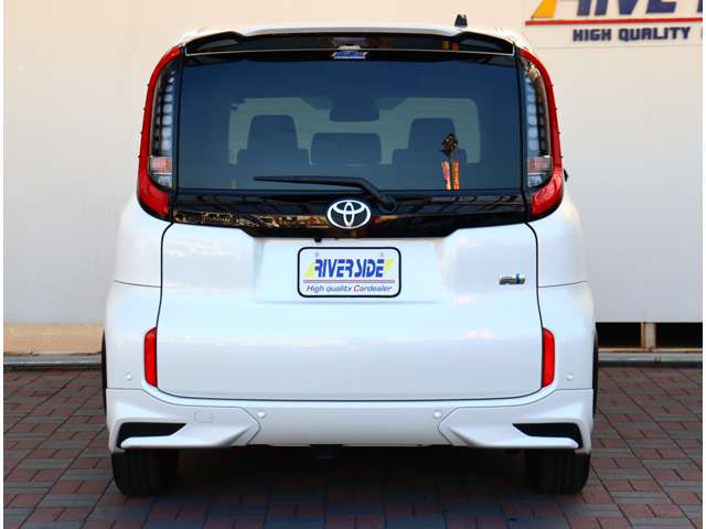 トヨタ シエンタ　ハイブリッド ハイブリッド １．５ Ｚ R4年 (関東) 99