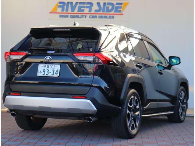 トヨタ ＲＡＶ４ ２．０ アドベンチャー ４ＷＤ R3年 (関東) 99