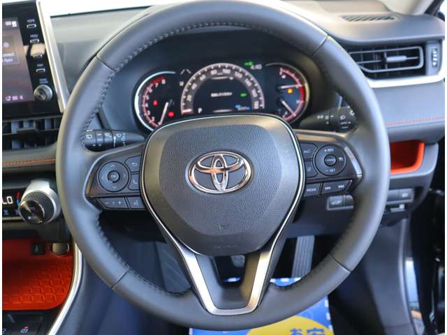 トヨタ ＲＡＶ４ ２．０ アドベンチャー ４ＷＤ R3年 (関東) 99