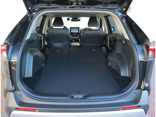 トヨタ ＲＡＶ４ ２．０ アドベンチャー ４ＷＤ R3年 (関東) 99