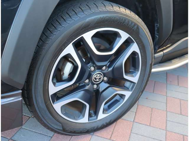 トヨタ ＲＡＶ４ ２．０ アドベンチャー ４ＷＤ R3年 (関東) 99