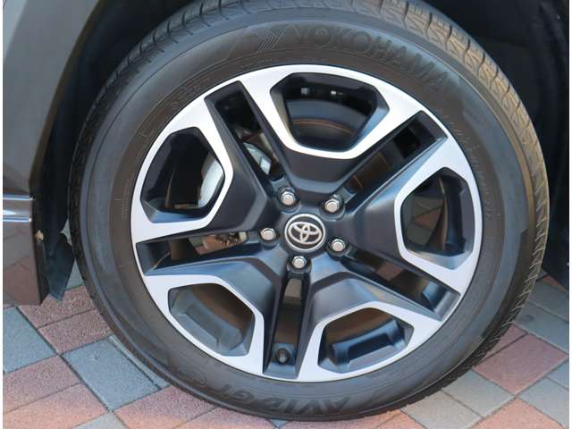 トヨタ ＲＡＶ４ ２．０ アドベンチャー ４ＷＤ R3年 (関東) 99