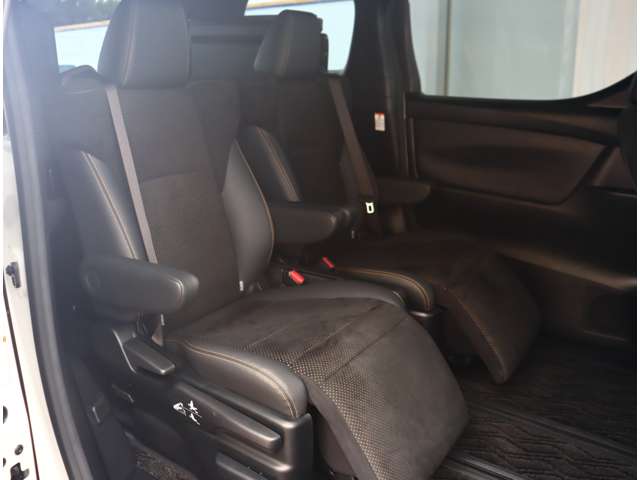 トヨタ アルファード ２．５ Ｓ タイプゴールド R2年 (関東) 99