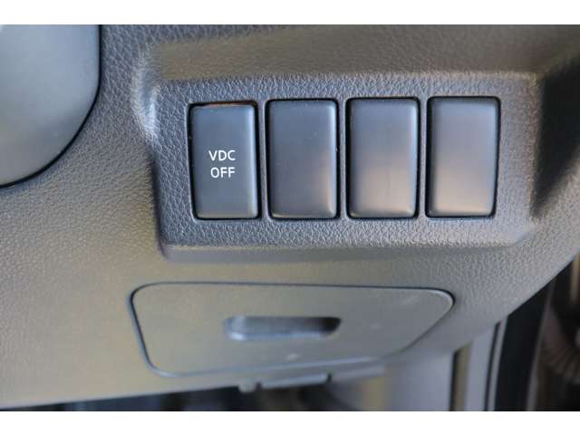 日産 エクストレイル ２．０ ２０ＸＴ ４ＷＤ H21年 (関東) 99