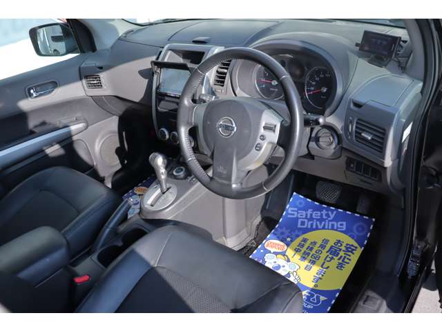 日産 エクストレイル ２．０ ２０ＸＴ ４ＷＤ H21年 (関東) 99