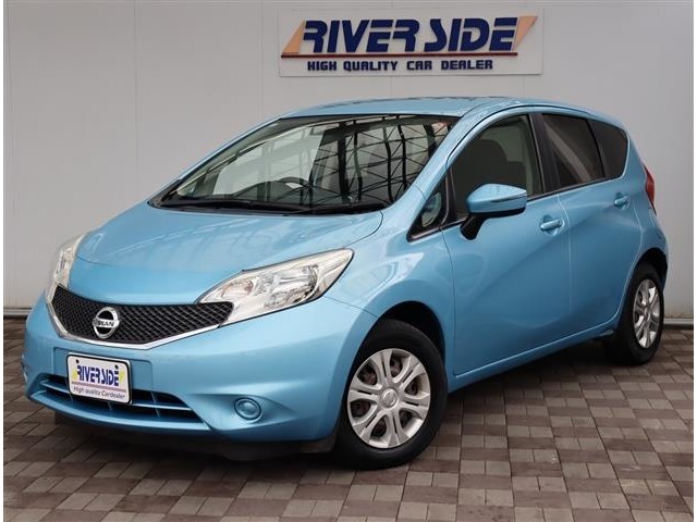 日産 ノート １．２ Ｘ ＦＯＵＲ ４ＷＤ H27年 (関東) 99