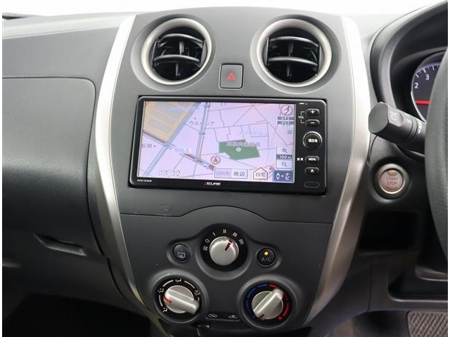 日産 ノート １．２ Ｘ ＦＯＵＲ ４ＷＤ H27年 (関東) 99