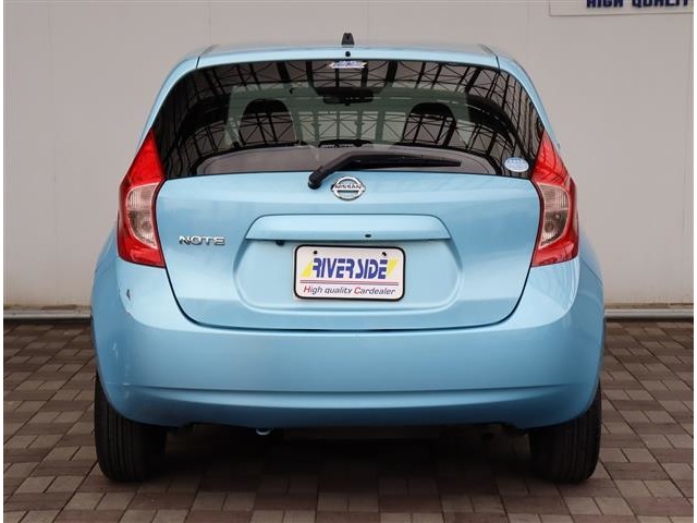 日産 ノート １．２ Ｘ ＦＯＵＲ ４ＷＤ H27年 (関東) 99