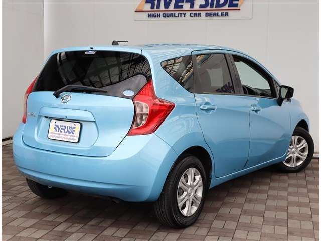 日産 ノート １．２ Ｘ ＦＯＵＲ ４ＷＤ H27年 (関東) 99