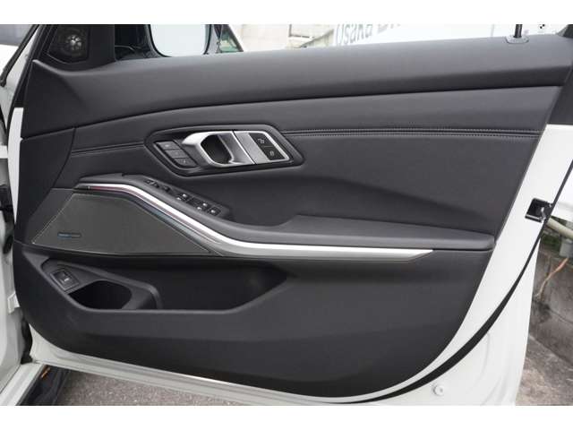 ＢＭＷ Ｍ３　セダン コンペティション R3年 (近畿) 99