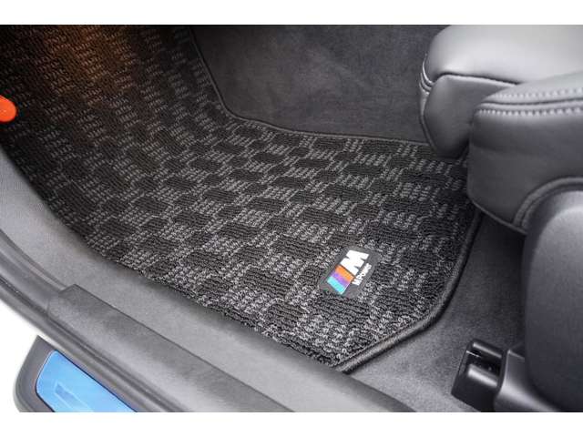 ＢＭＷ Ｍ３　セダン コンペティション R3年 (近畿) 99