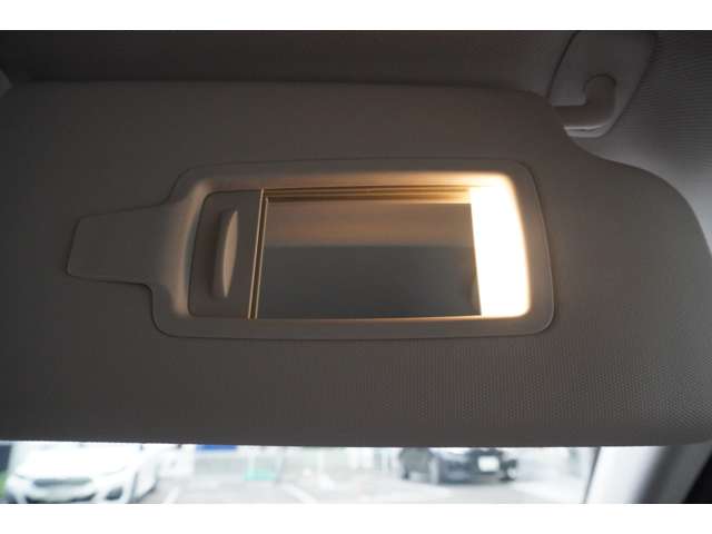 ＢＭＷ Ｘ１ Ｘドライブ２０Ｉ Ｘライン ＤＣＴ ４ＷＤ R5年 (近畿) 99