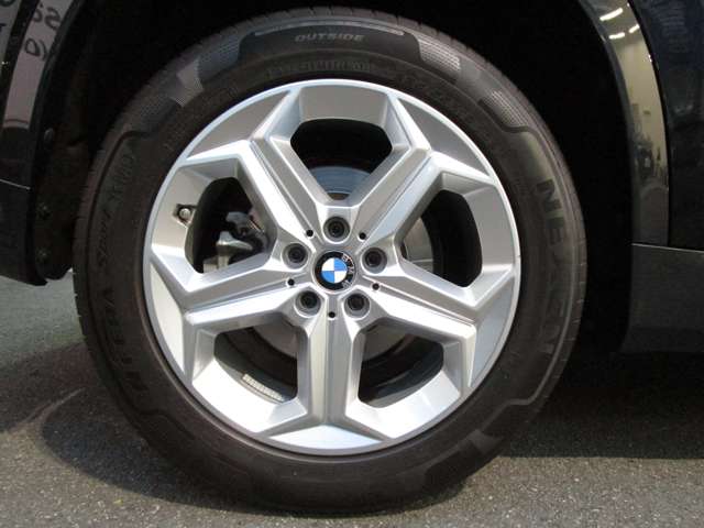 ＢＭＷ Ｘ１ Ｘドライブ２０Ｉ Ｘライン ＤＣＴ ４ＷＤ R5年 (近畿) 99