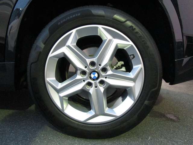 ＢＭＷ Ｘ１ Ｘドライブ２０Ｉ Ｘライン ＤＣＴ ４ＷＤ R5年 (近畿) 99