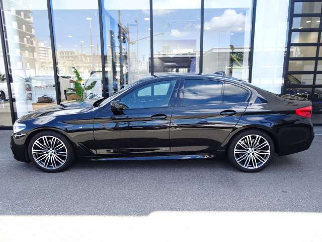 ＢＭＷ ５シリーズ ５３０ｉ　Ｍスポーツ R1年 (近畿) 99