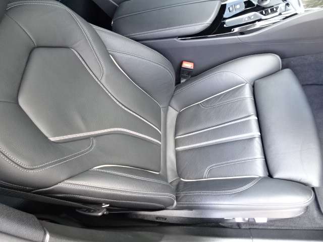 ＢＭＷ ５シリーズ ５３０ｉ　Ｍスポーツ R1年 (近畿) 99