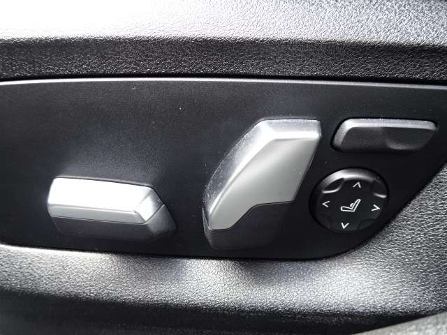 ＢＭＷ ５シリーズ ５３０ｉ　Ｍスポーツ R1年 (近畿) 99