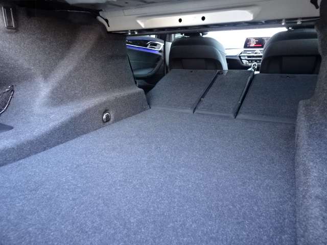 ＢＭＷ ５シリーズ ５３０ｉ　Ｍスポーツ R1年 (近畿) 99