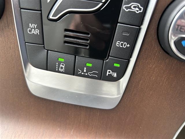 ボルボ Ｖ４０ Ｄ４ インスクリプション ディーゼルターボ H29年 (東北) 99