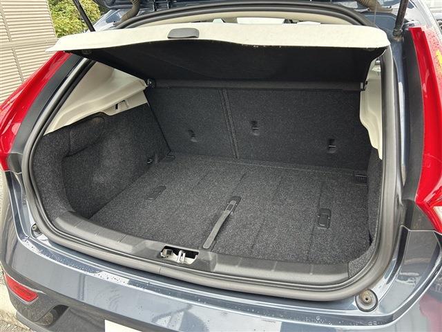 ボルボ Ｖ４０ Ｄ４ インスクリプション ディーゼルターボ H29年 (東北) 99