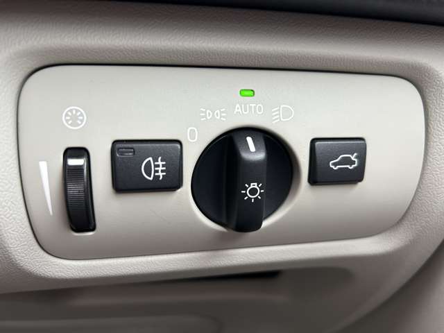 ボルボ Ｖ４０ Ｄ４ インスクリプション ディーゼルターボ H29年 (東北) 99