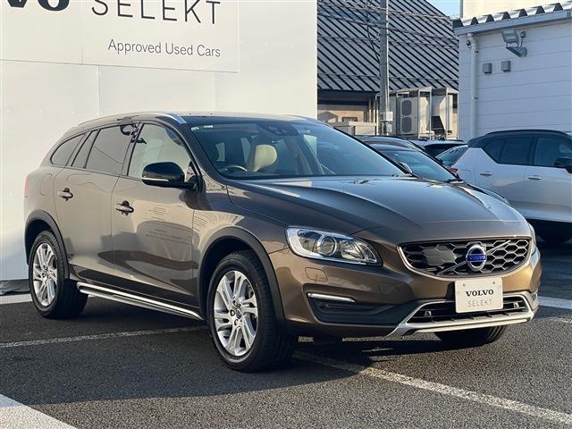 ボルボ Ｖ６０クロスカントリー Ｄ４ ＳＥ ディーゼルターボ H28年 (東北) 99