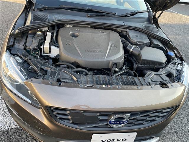 ボルボ Ｖ６０クロスカントリー Ｄ４ ＳＥ ディーゼルターボ H28年 (東北) 99